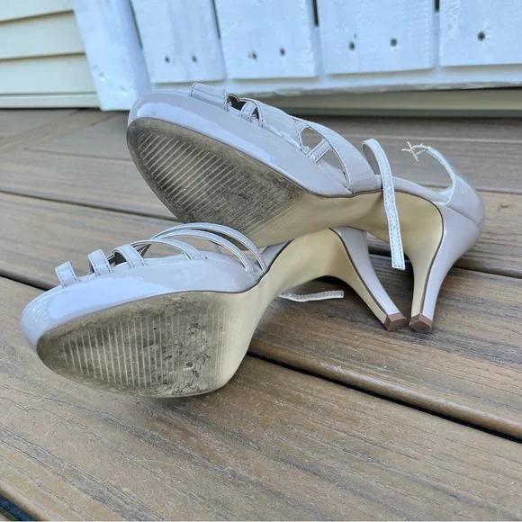 ✨ Naturalizer | taupe heels - Picture 5 of 6